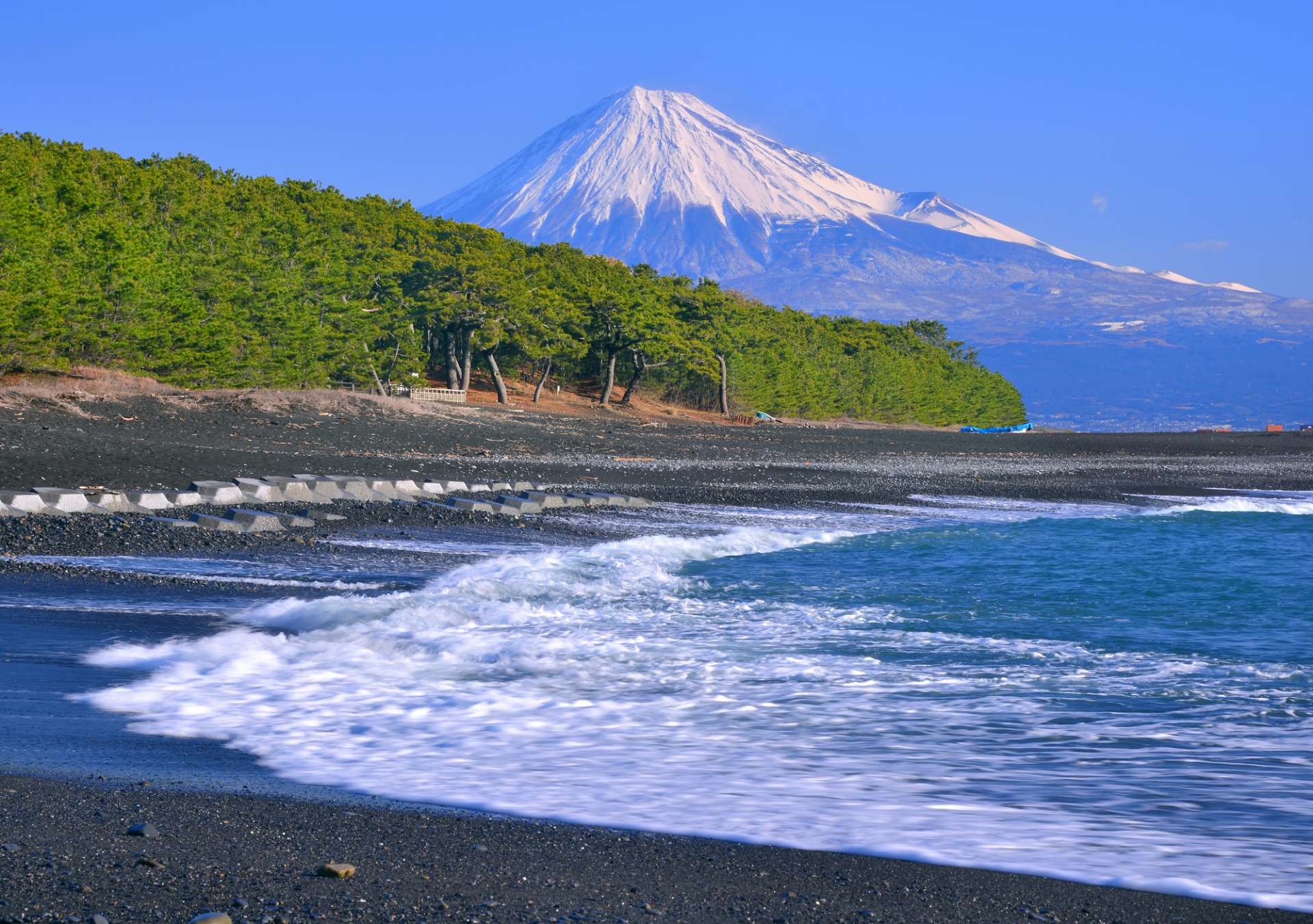 浮世絵のモチーフにもなった景勝地・三保松原の観光ガイド | GOOD LUCK TRIP